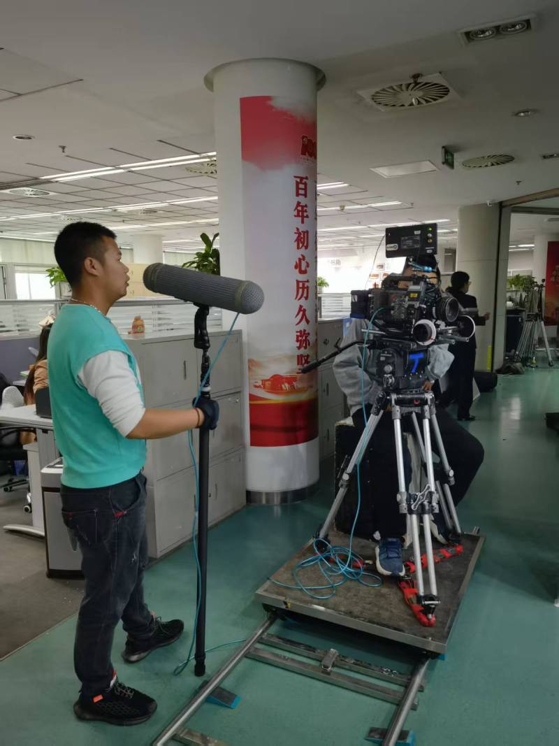 瓦房店市广告片拍摄：用故事化表达传递品牌温度，拉近与用户的距离！